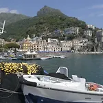 לינה וארוחת בוקר Lemons Coast צ'טארה