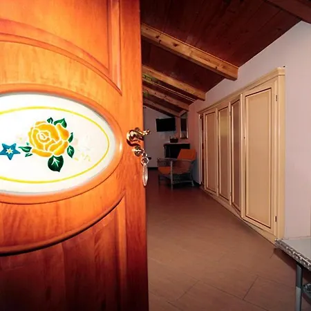 Lemons Coast Bed & Breakfast *
