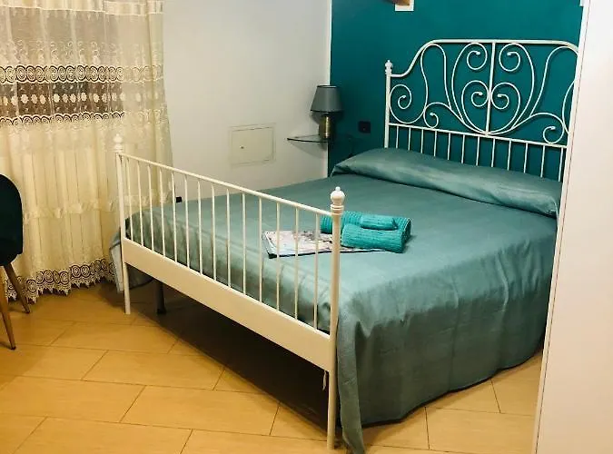 Lemons Coast לינה וארוחת בוקר