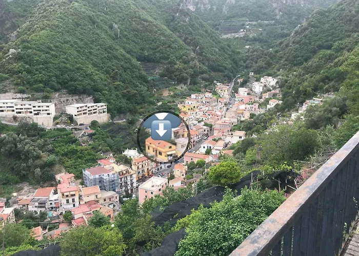 לינה וארוחת בוקר Lemons Coast